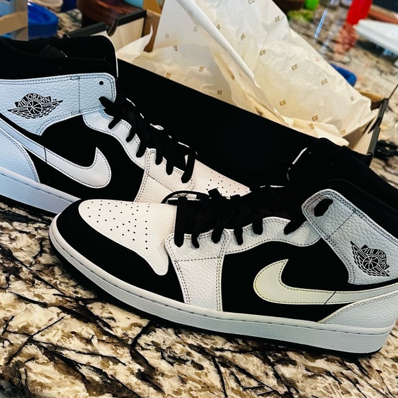 Nike Air Jordan Men's Black and White Sneakers - Picture 1 of 5